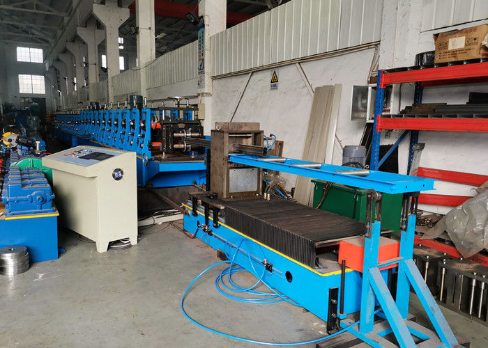 New Type Self-locked / Self-seamed Box Beam Roll Forming Machine , Size Adjustable